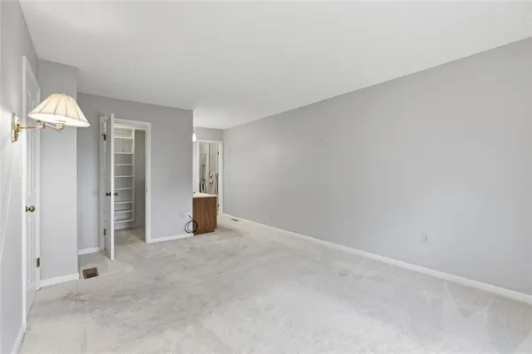 $339,900 | 1113 Old Farm Road, Lawrence, PA 15055