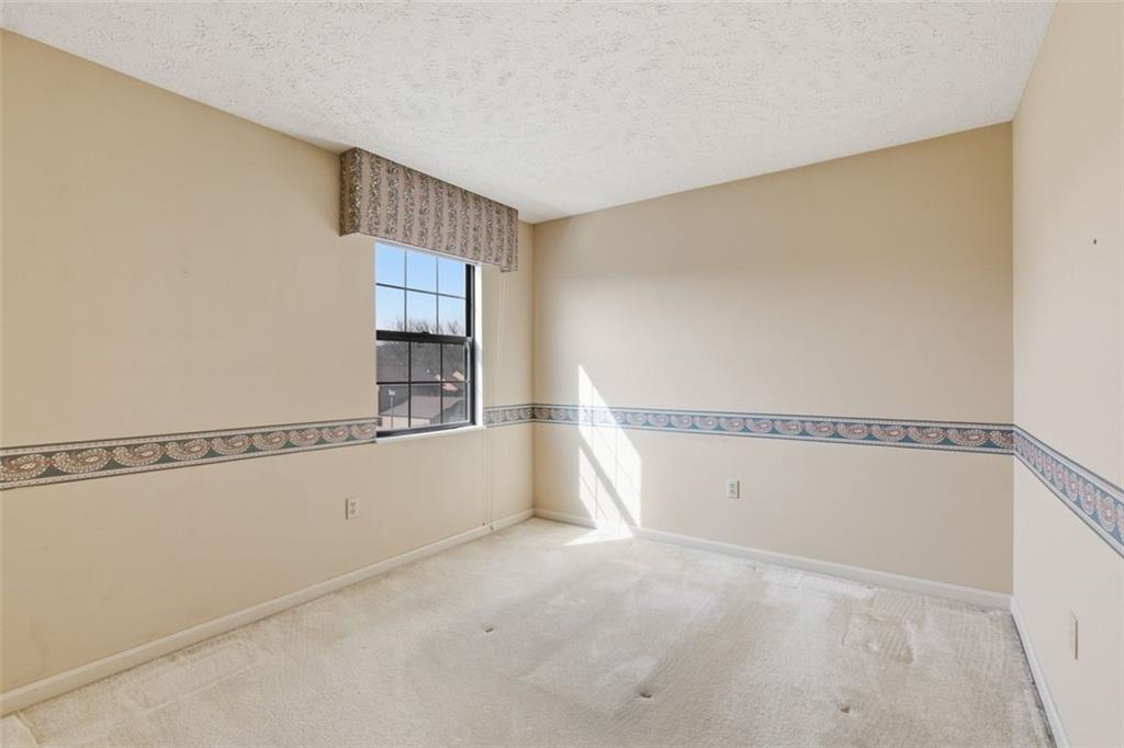 1113 Old Farm Road Lawrence, PA 15055 - Photo 24 of 35