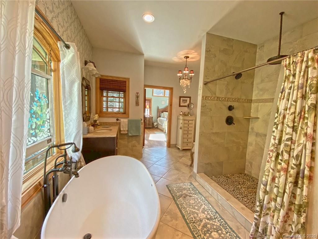 1471 Howard Moore Road Hot Springs, NC 28743 - Photo 16 of 44 Gallery Image 16