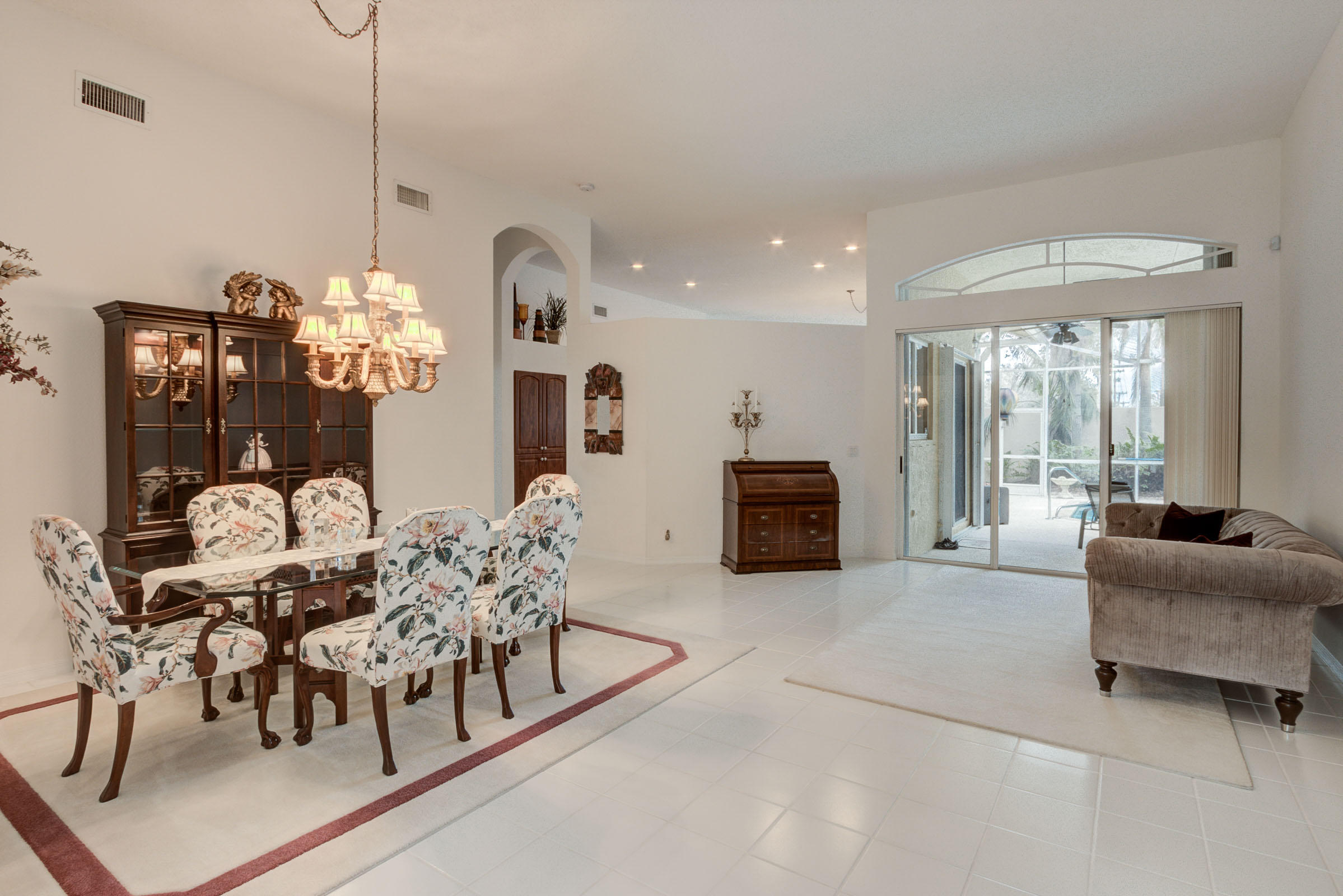 10075 Umberland Place Boca Raton, FL 33428 - Photo 2 of 58 Liv/Dining