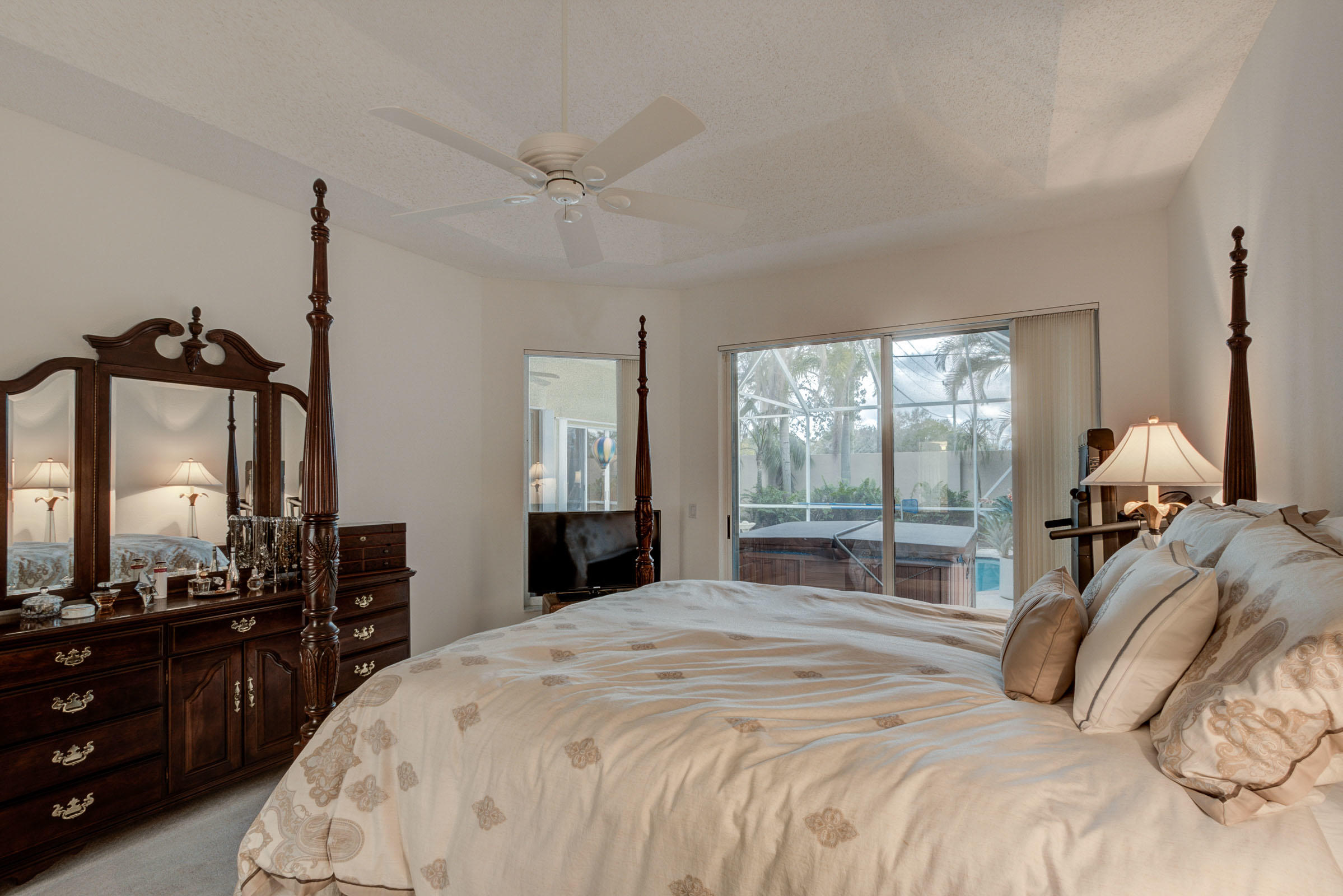 10075 Umberland Place Boca Raton, FL 33428 - Photo 27 of 58 Master Bed Rm