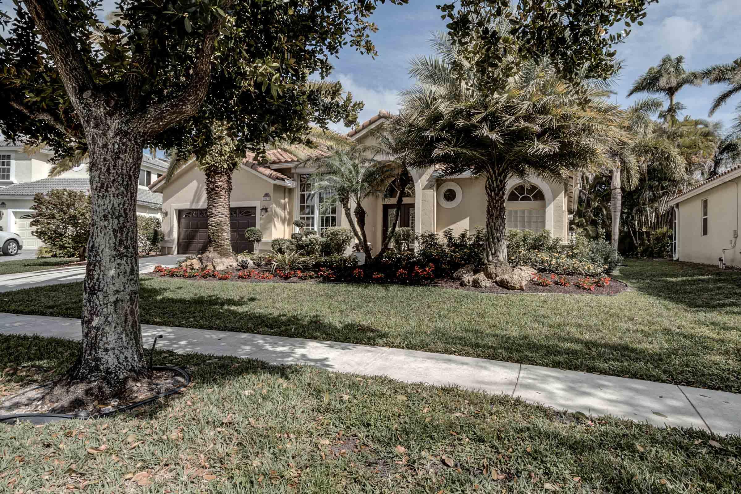 10075 Umberland Place Boca Raton, FL 33428 - Photo 52 of 58 Front