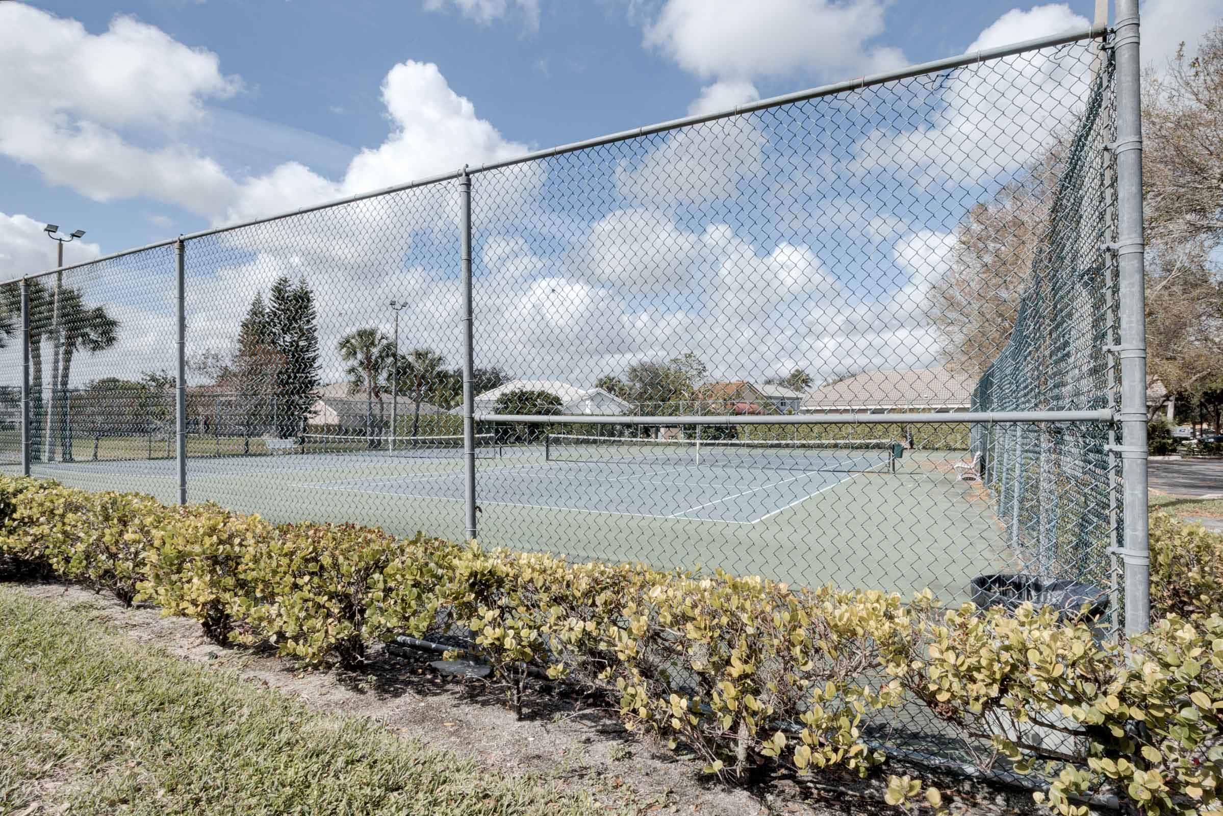 10075 Umberland Place Boca Raton, FL 33428 - Photo 54 of 58 Comm Tennis