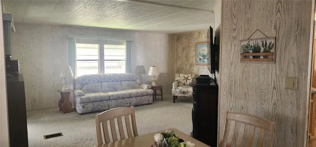 $109,999 | 5316 53rd Avenue East, Unit Q5, Bradenton, FL 34203