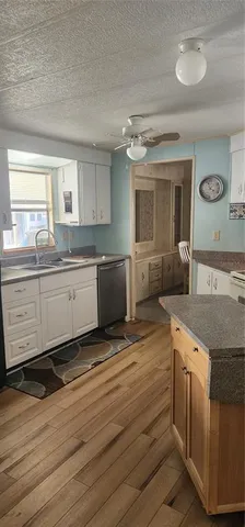 $109,999 | 5316 53rd Avenue East, Unit Q5, Bradenton, FL 34203