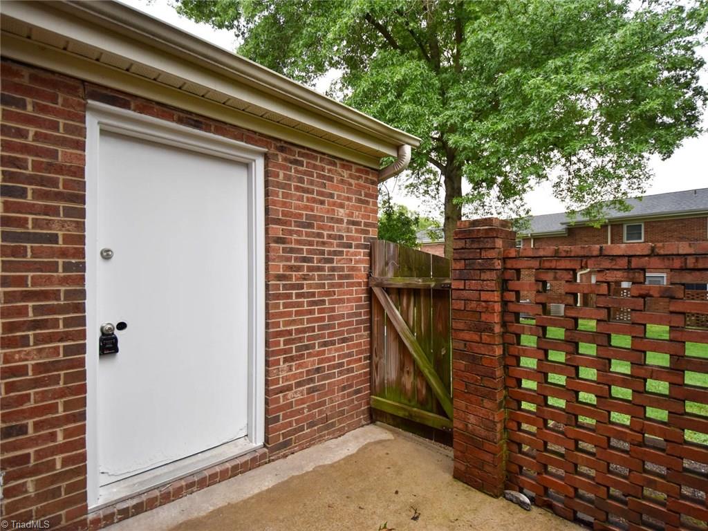 209 Northpoint Avenue, Unit E High Point, NC 27262 - Photo 17 of 18 Gallery Image 17