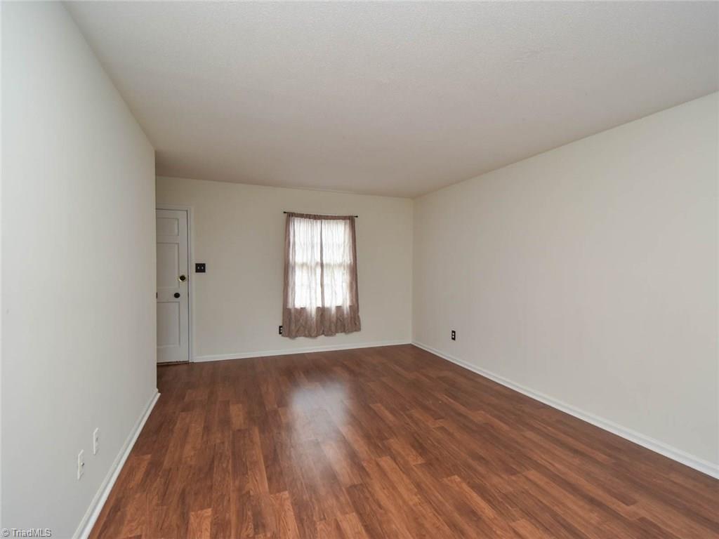 209 Northpoint Avenue, Unit E High Point, NC 27262 - Photo 5 of 18 Gallery Image 5