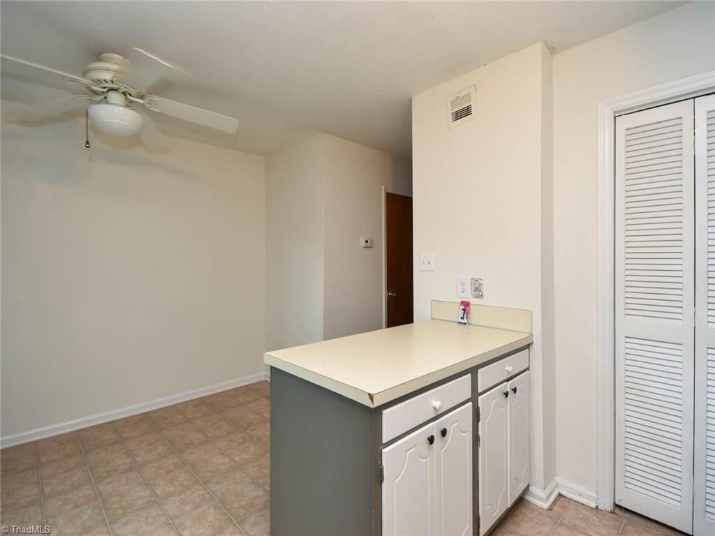 209 Northpoint Avenue, Unit E High Point, NC 27262 - Photo 9 of 18 Gallery Image 9