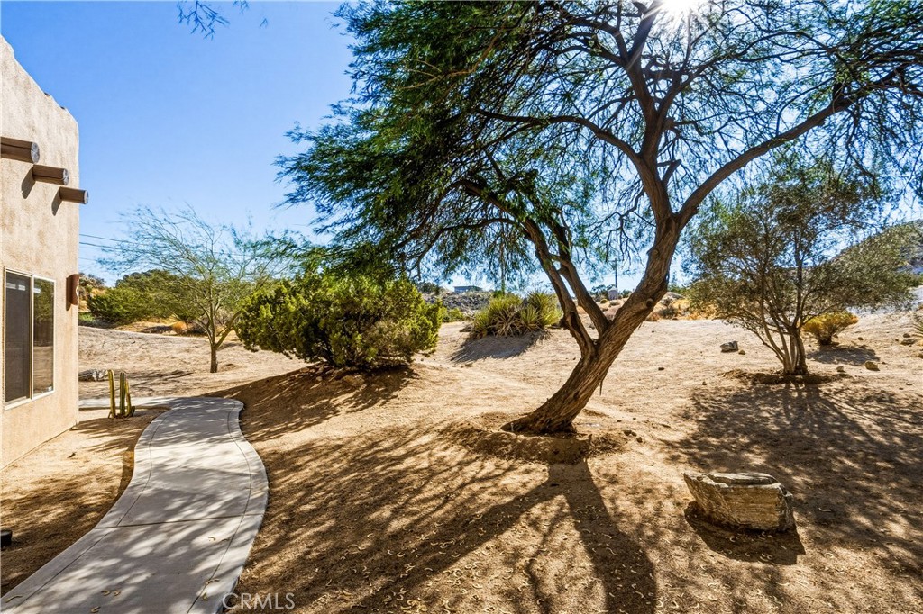 6231 Mirlo Road Yucca Valley, CA 92284 - Photo 15 of 57 Gallery Image 15