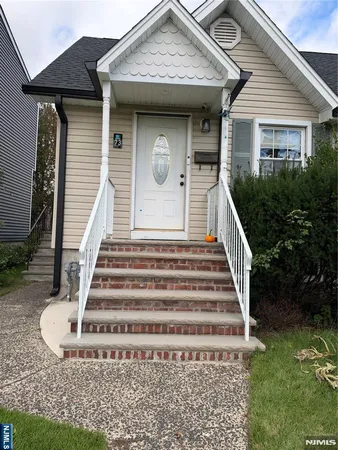 $4,700 | 73 Tuella Avenue, Elmwood Park, NJ 07407