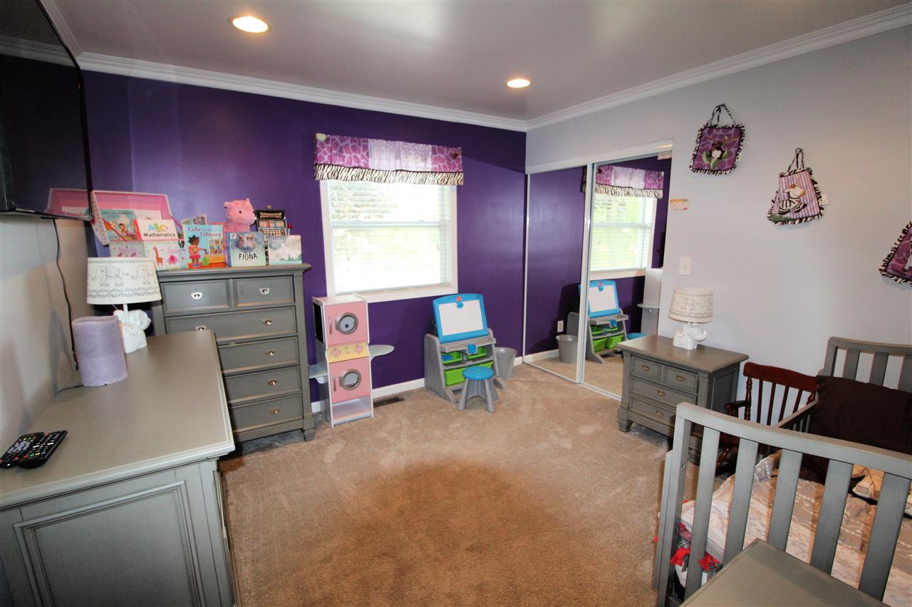 1193 Wreckenridge Road Flint, MI 48532 - Photo 17 of 21 31392653-16.JPG