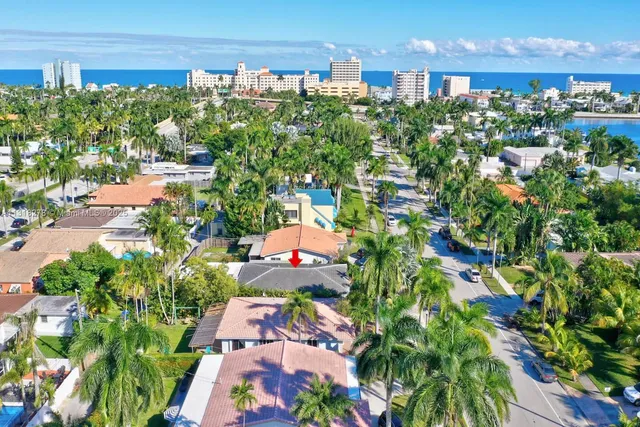 a view of a city from a yard