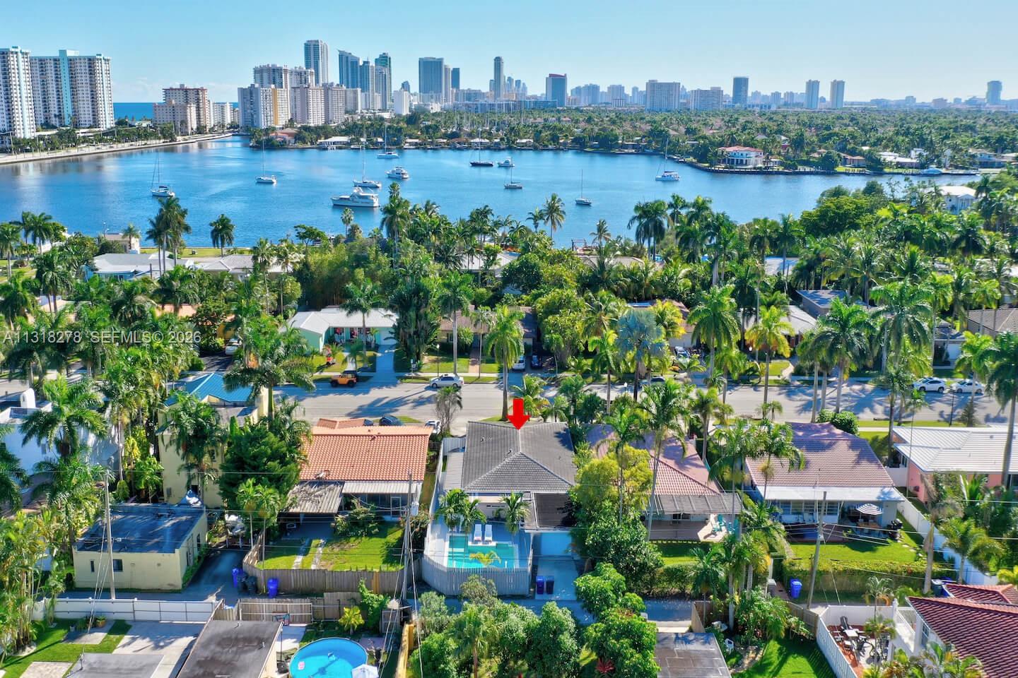 825 Harrison Street Hollywood, FL 33019 - Photo 36 of 37 a view of a city