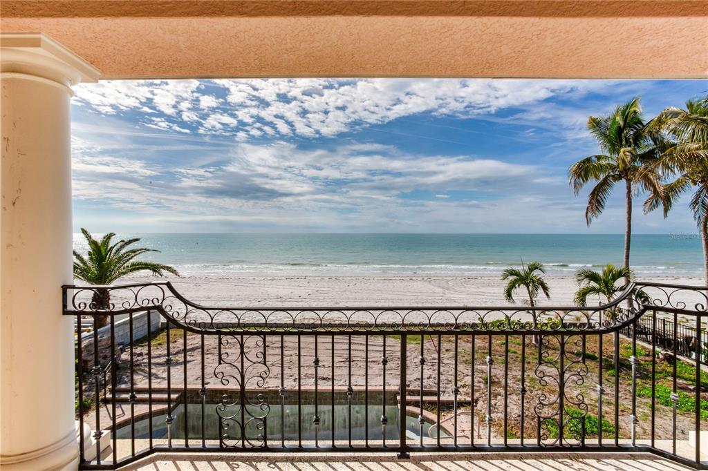 16116 Gulf Boulevard Redington Beach, FL 33708 - Photo 16 of 49