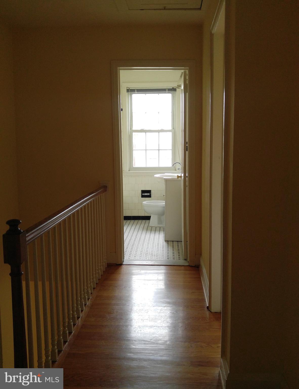 1822 Edgewood Road Parkville, MD 21286 - Photo 17 of 24 Gallery Image 17