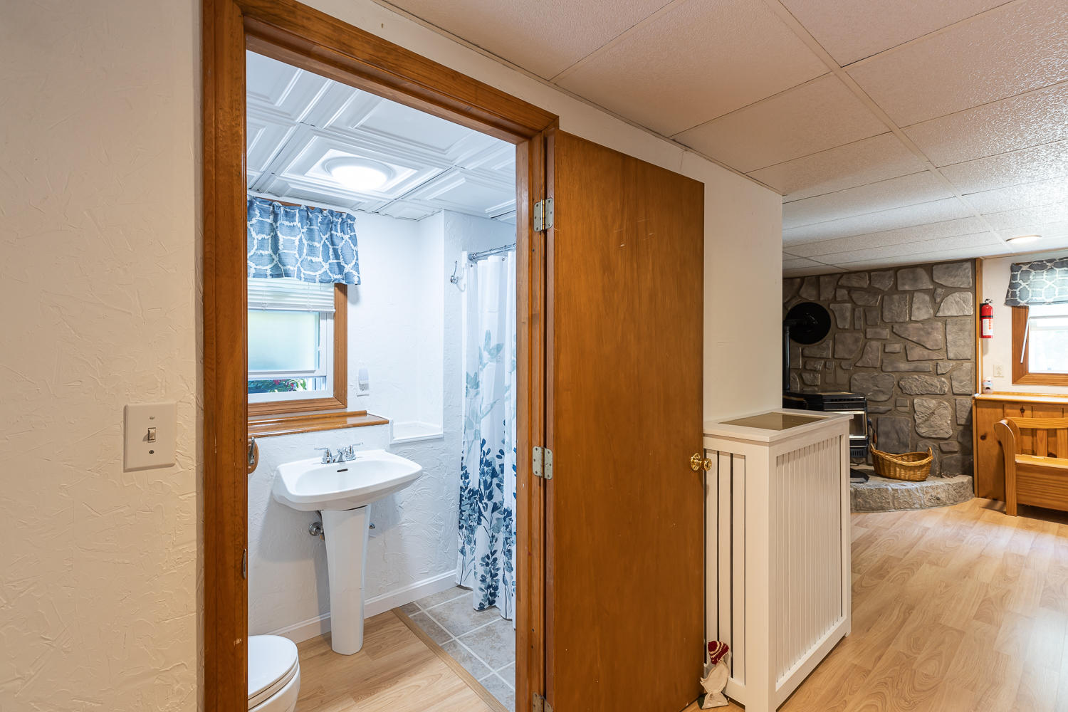 72 Cromesett Road Wareham, MA 02571 - Photo 20 of 35 72CromesettRdWarehamWeb-0274