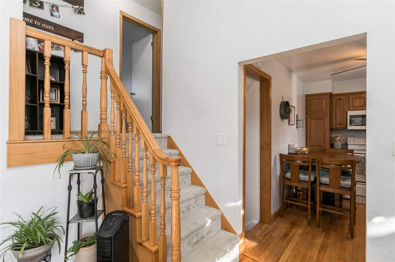 330 Ridge Drive Marion, IA 52302 - Photo 8 of 32 Gallery Image 8