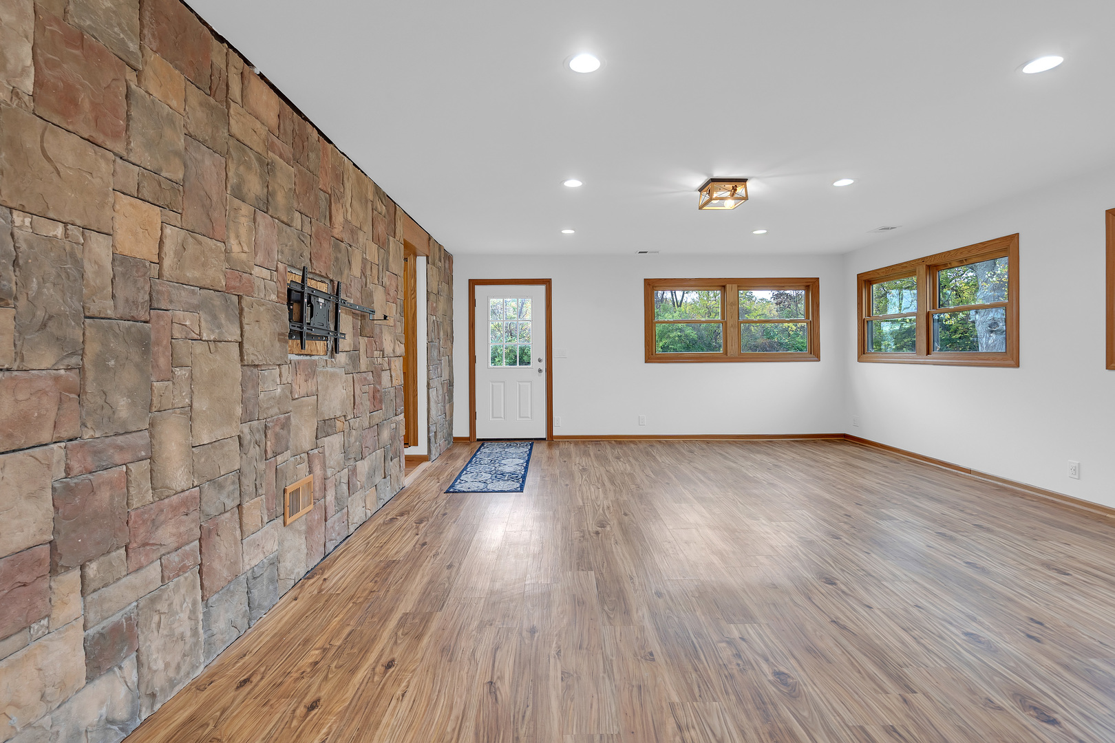 27514 North Forest Garden Road Wauconda, IL 60084 - Photo 14 of 61