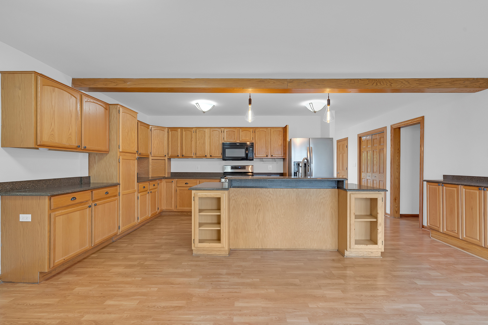 27514 North Forest Garden Road Wauconda, IL 60084 - Photo 5 of 61