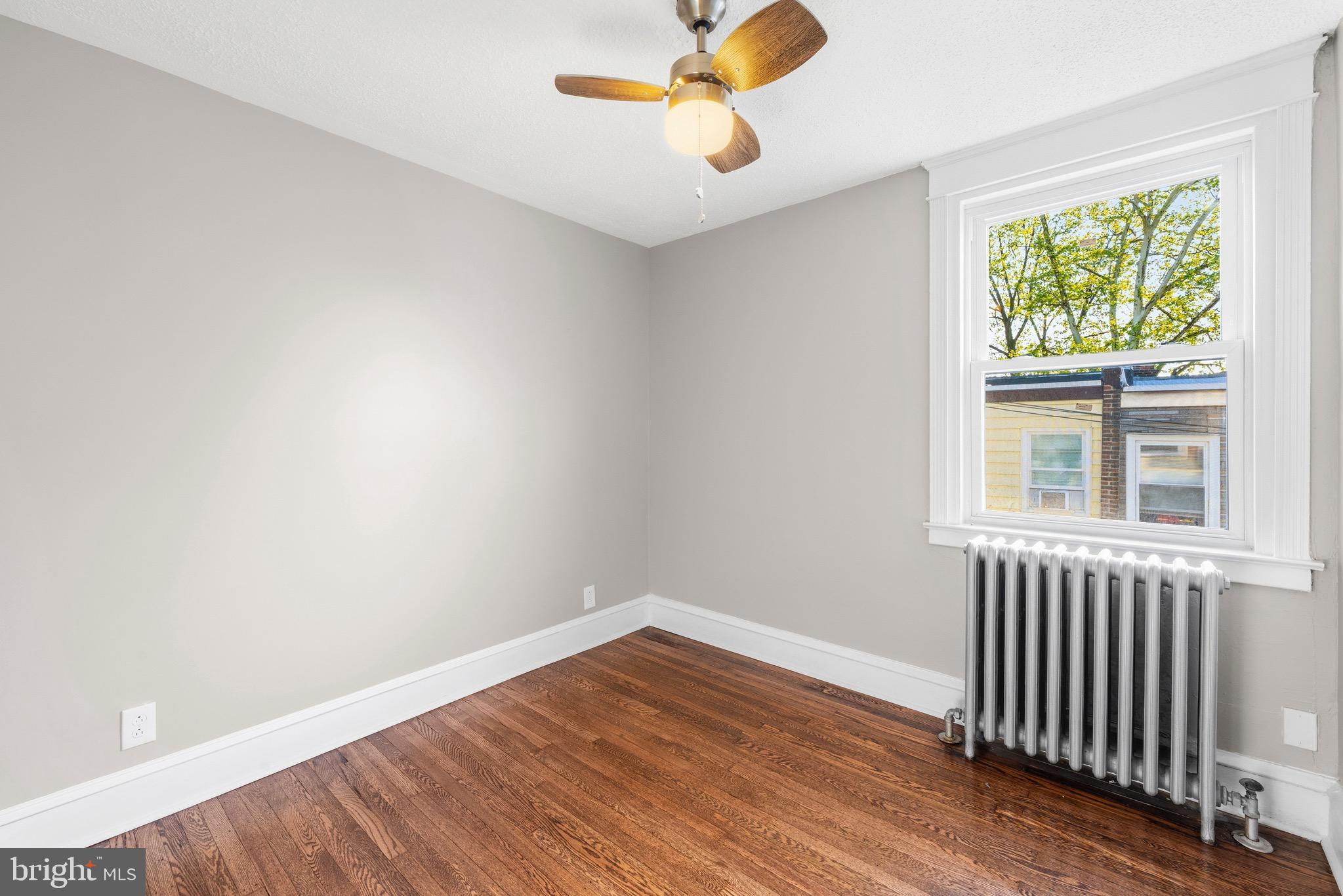 438 Glendale Road Upper Darby, PA 19082 - Photo 24 of 35 Gallery Image 24