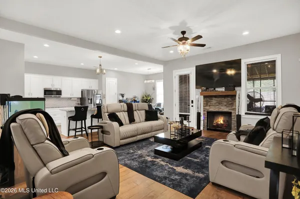 $599,000 | 10898 Wiseman Drive, Olive Branch, MS 38654