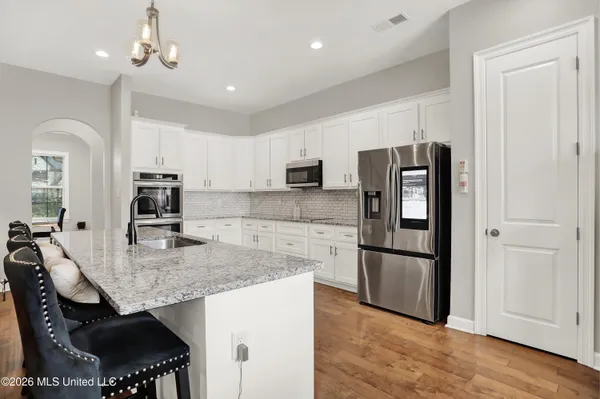$599,000 | 10898 Wiseman Drive, Olive Branch, MS 38654
