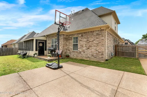 $599,000 | 10898 Wiseman Drive, Olive Branch, MS 38654