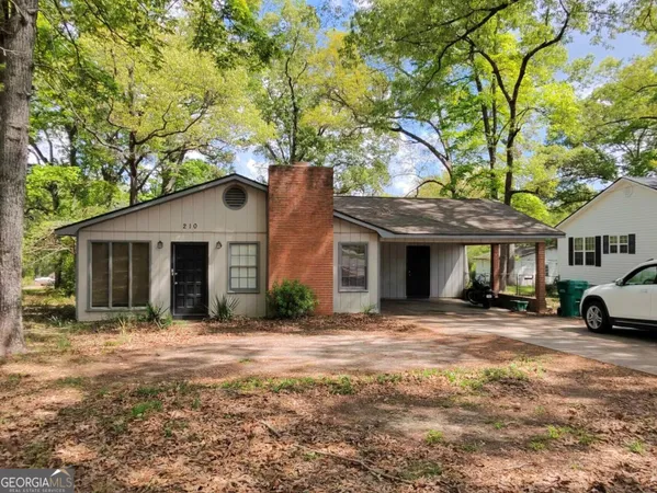 $221,000 | 210 Bazemore Circle, Warner Robins, GA 31093