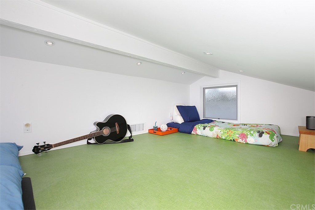 535 Through Street Laguna Beach, CA 92651 - Photo 14 of 23