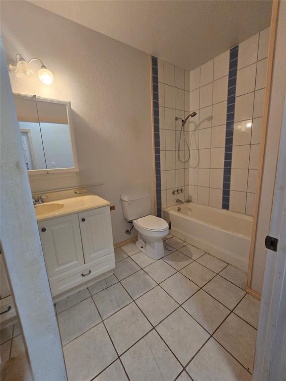 6559 Fm 2068 Commerce, TX 75428 - Photo 23 of 35 a bathroom with a sink a toilet and shower