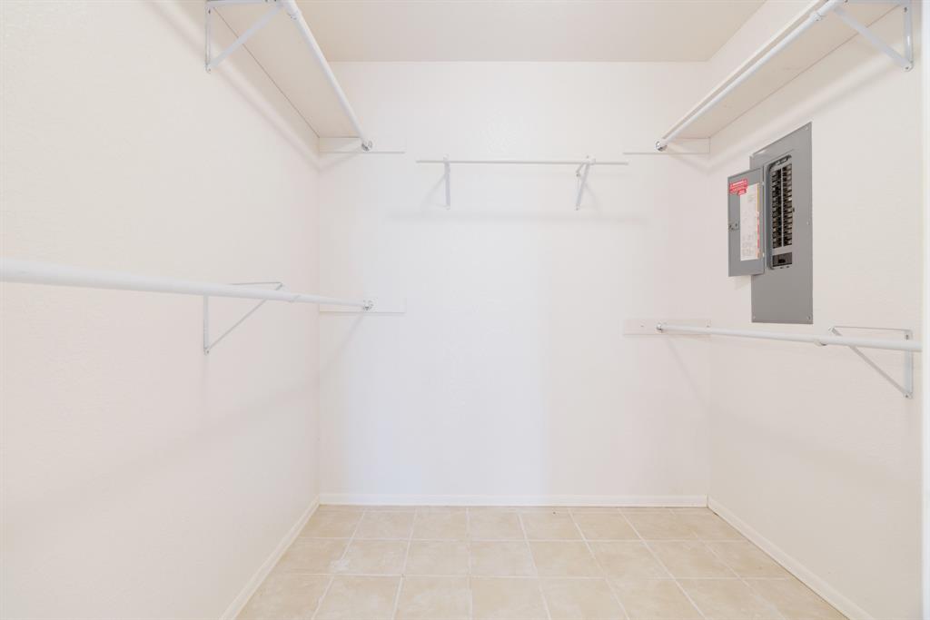 6559 Fm 2068 Commerce, TX 75428 - Photo 31 of 40 a view of small space