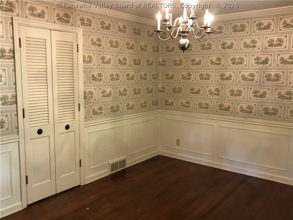 1407 Sweetbrier Road Charleston, WV 25314 - Photo 9 of 30 Gallery Image 9