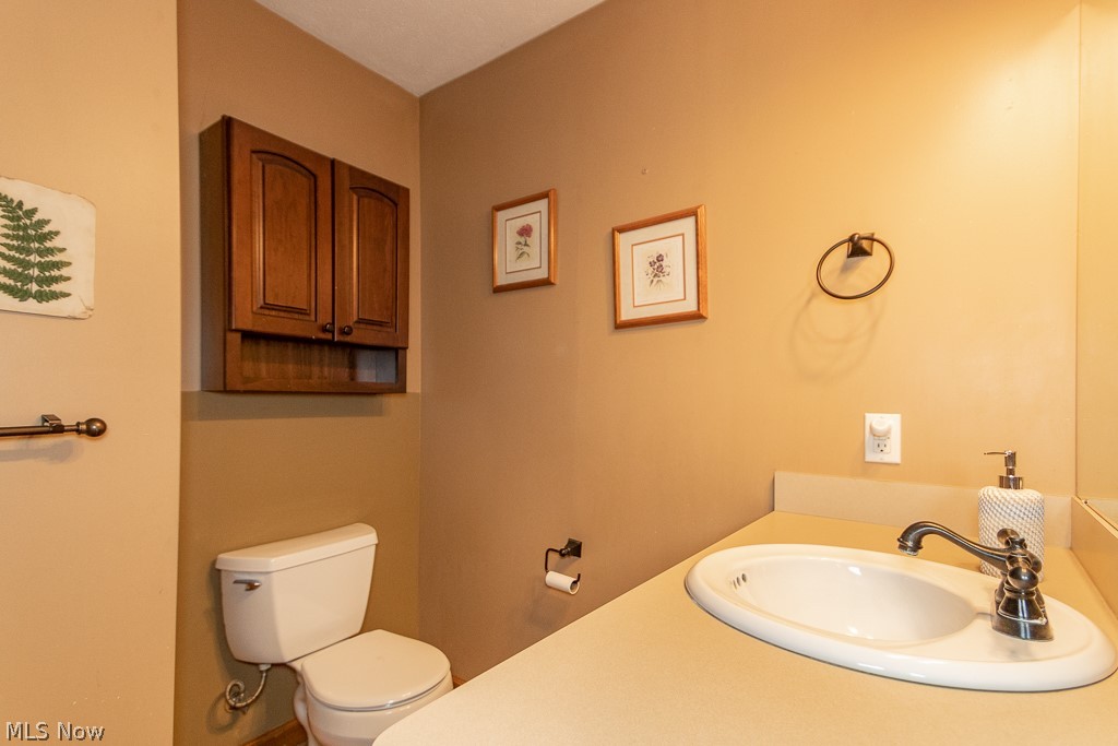 10830 Claridon Troy Road Chardon, OH 44024 - Photo 27 of 32