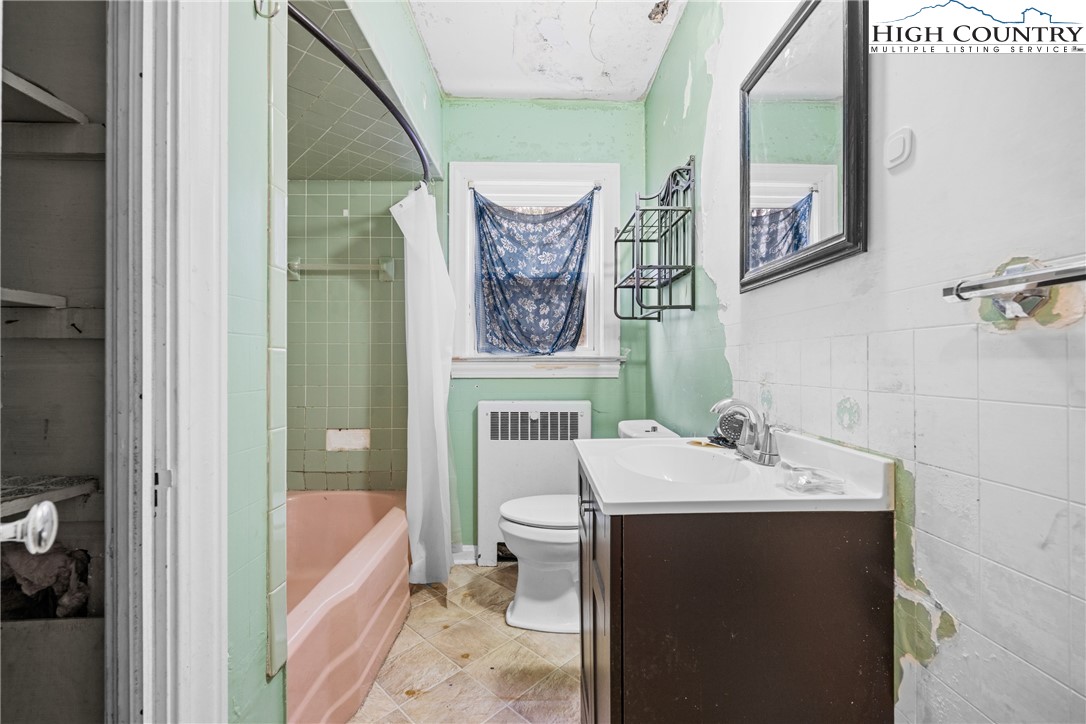 192-206 Orchard Street Boone, NC 28607 - Photo 12 of 50