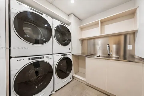 $22,000,000 | 100 South Pointe Drive, Unit 1906/07, Miami Beach, FL 33139