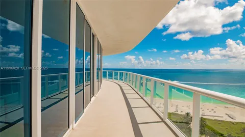 $22,000,000 | 100 South Pointe Drive, Unit 1906/07, Miami Beach, FL 33139