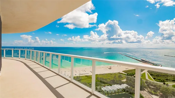 $22,000,000 | 100 South Pointe Drive, Unit 1906/07, Miami Beach, FL 33139