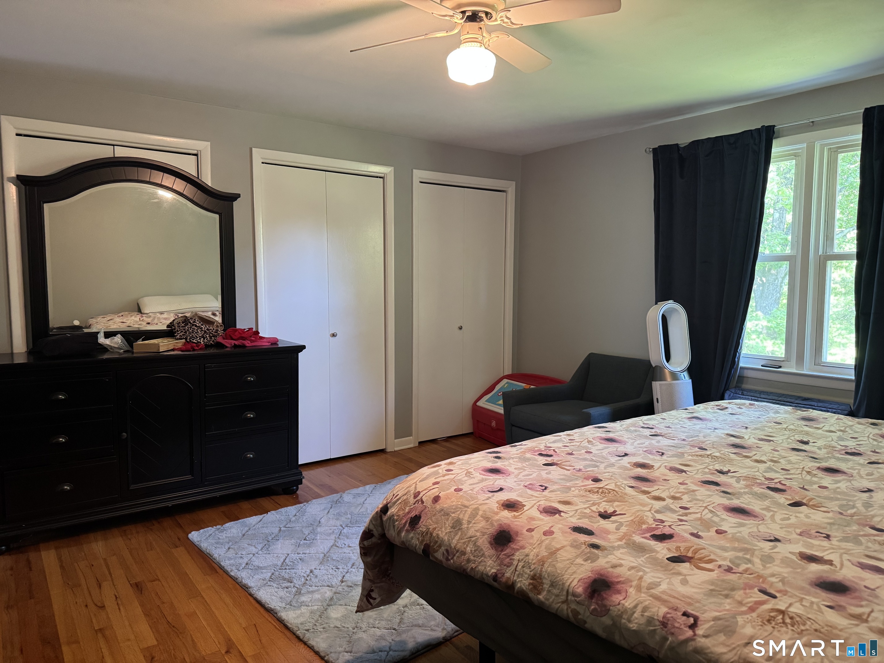 480 Radmere Road, Unit B Cheshire, CT 06410 - Photo 8 of 13 a bedroom with a bed and a dresser