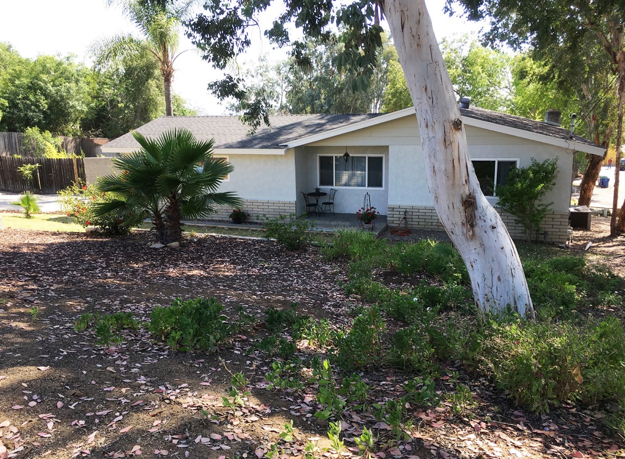 12475 Gay Rio Drive Lakeside, CA 92040 - Photo 1 of 24 Gallery Image 1