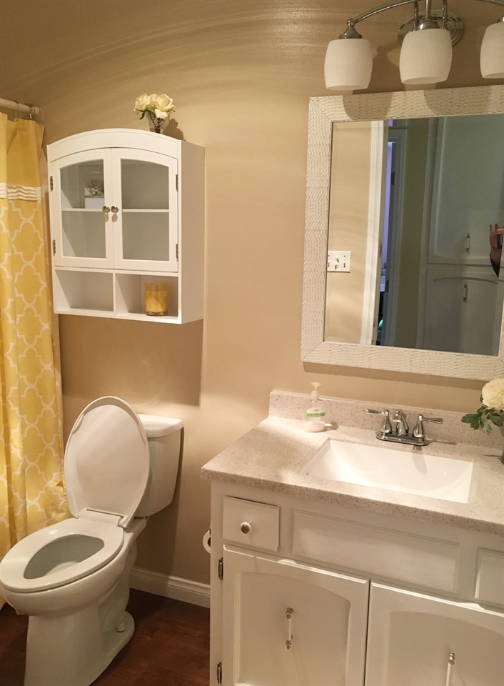 12475 Gay Rio Drive Lakeside, CA 92040 - Photo 11 of 24 Gallery Image 11