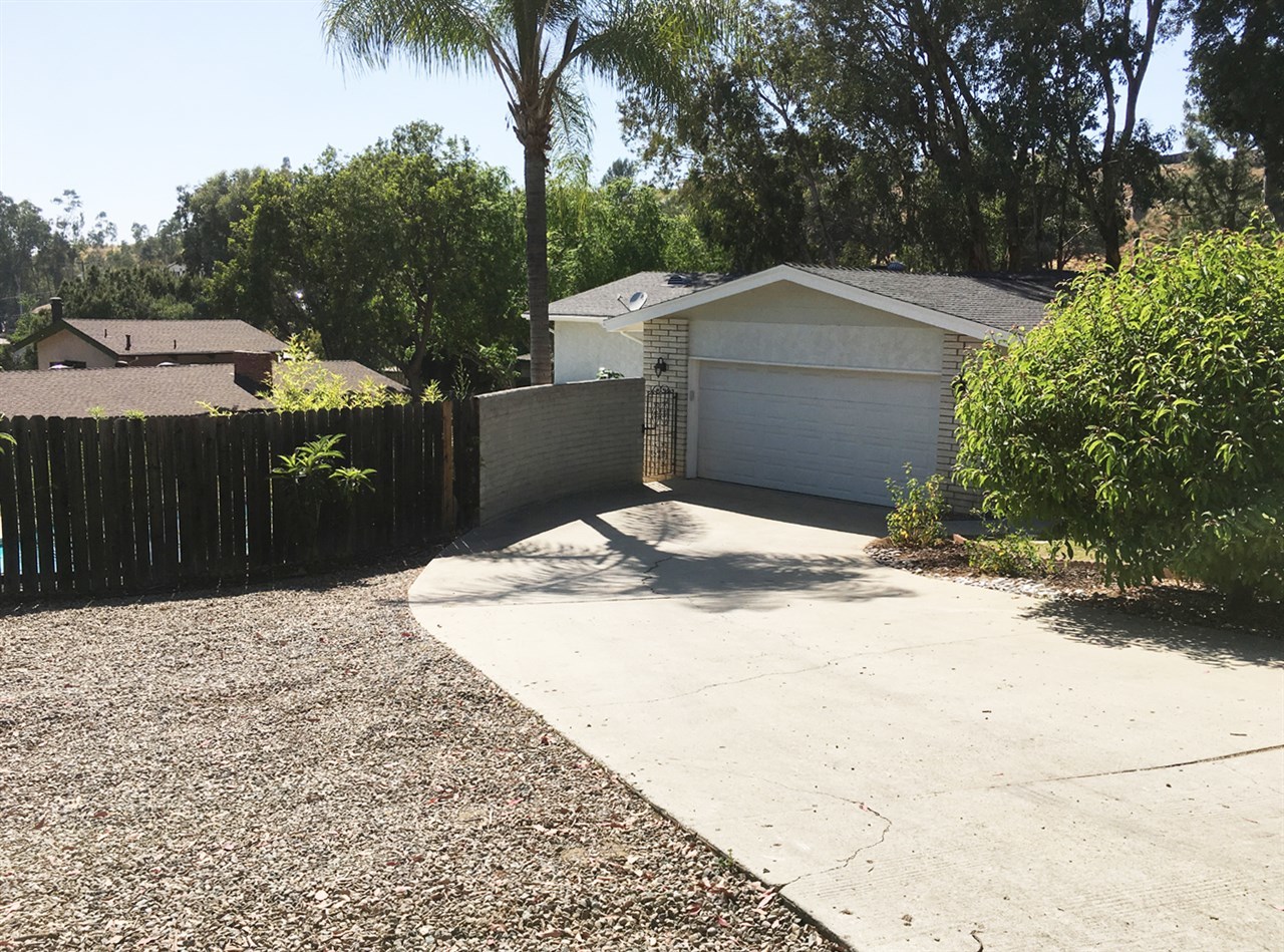 12475 Gay Rio Drive Lakeside, CA 92040 - Photo 24 of 24 Gallery Image 24
