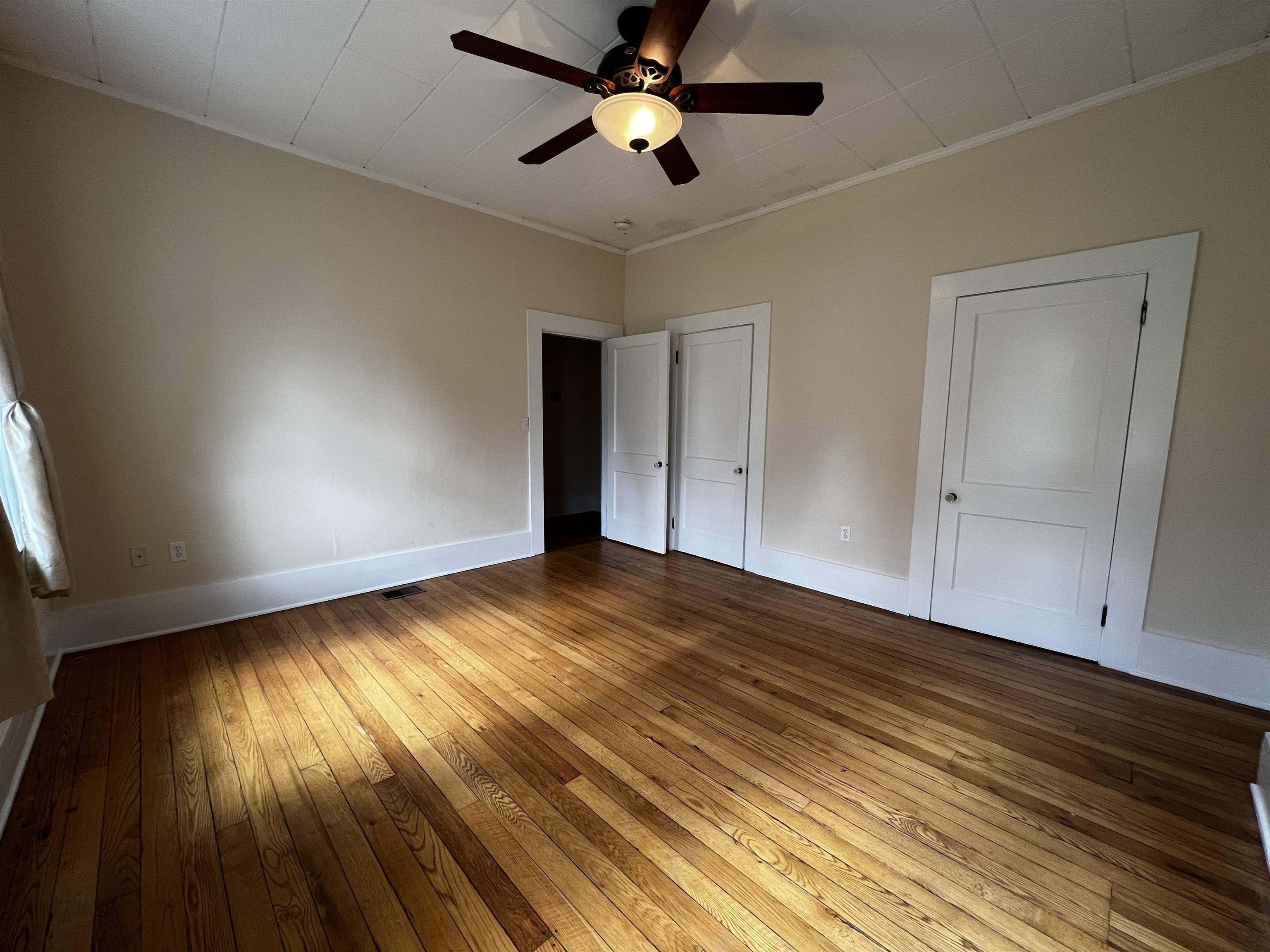 9 Forest Street, Unit 3 Exeter, NH 03833 - Photo 3 of 15