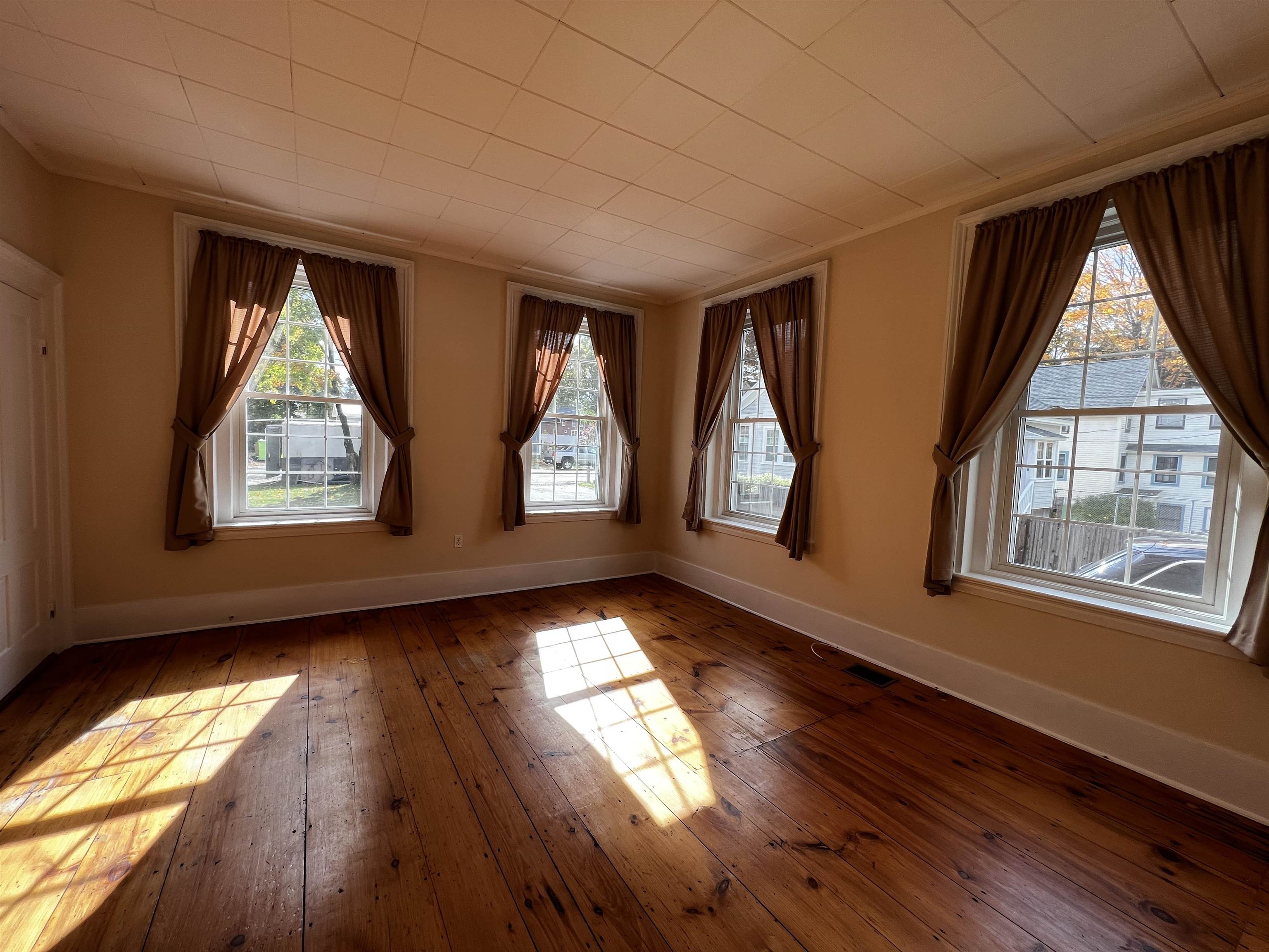 9 Forest Street, Unit 3 Exeter, NH 03833 - Photo 10 of 15