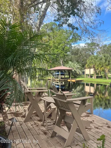 a view of outdoor space yard deck and patio