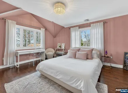 $2,899,000 | 54 Hamilton Drive East, North Caldwell, NJ 07006