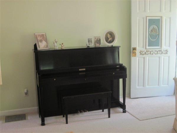 538 Leadmine Road Sturbridge, MA 01566 - Photo 18 of 27
