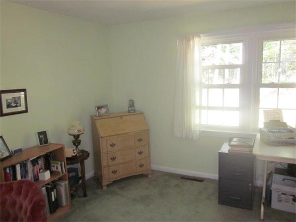 538 Leadmine Road Sturbridge, MA 01566 - Photo 24 of 27