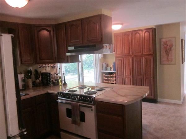 538 Leadmine Road Sturbridge, MA 01566 - Photo 9 of 27