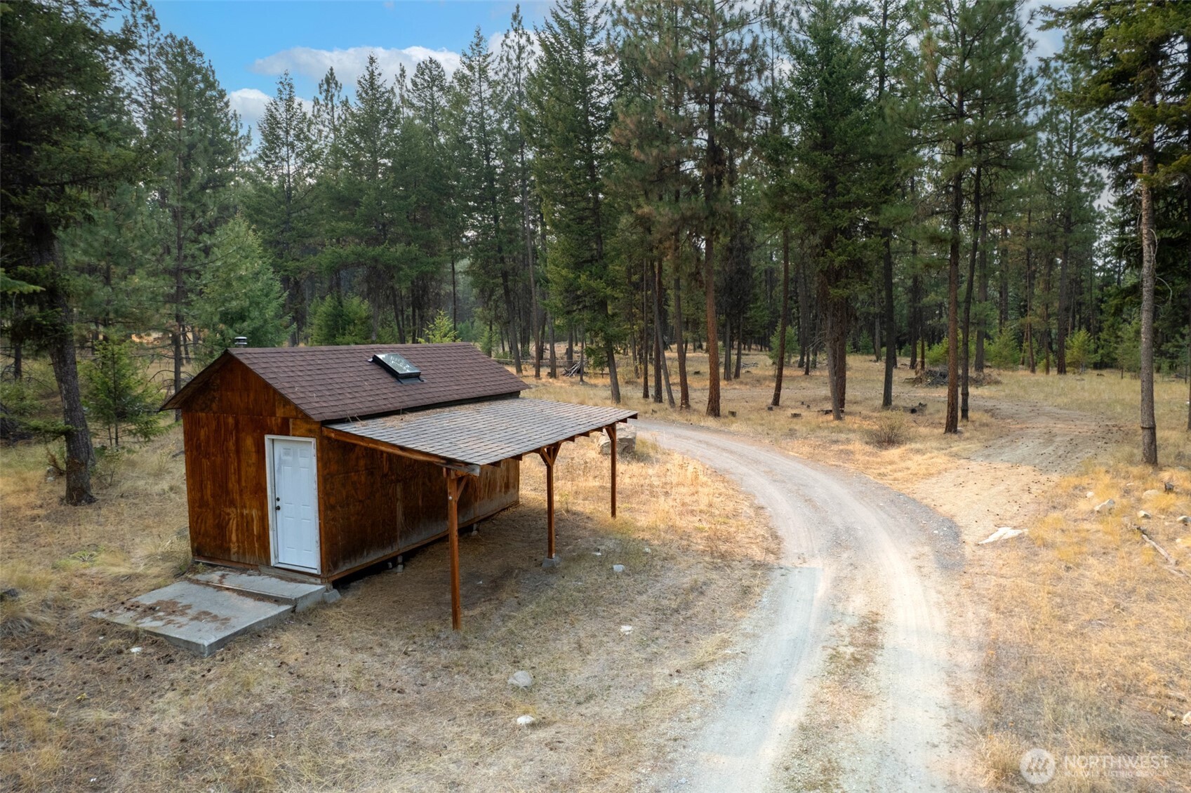 56 Ruby Two Moons Road Tonasket, WA 98855 - Photo 11 of 40