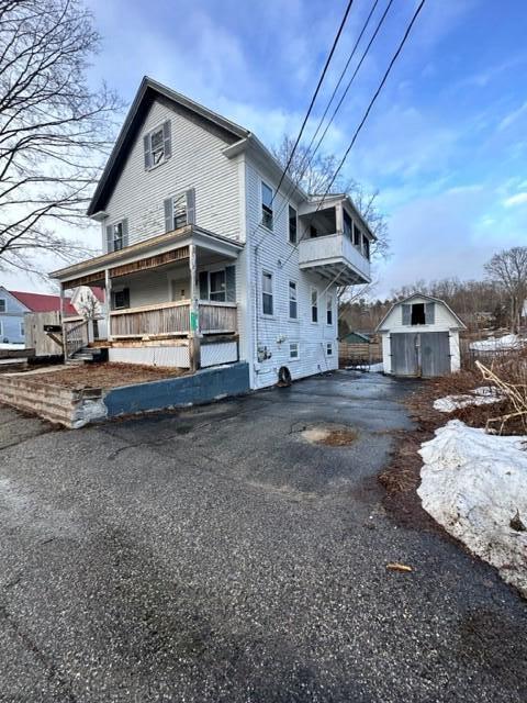5 Goodwin Street Sanford, ME 04083 - Photo 2 of 15 5 Goodwin Street, Springvale (2)
